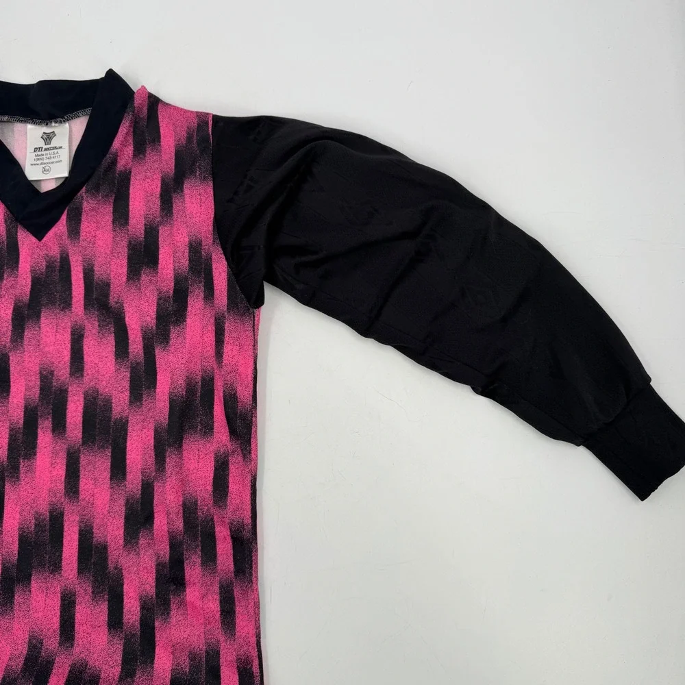 DTI‎ Soccer Jersey Kids AM Pink Black Geometric Long Sleeve V Neck Made USA